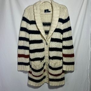 Volcolm Chunky Knit Cardigan